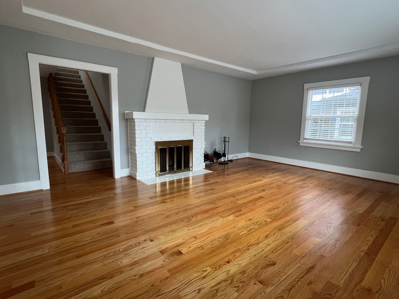 1148 Singletary Ave - Photo 2 of 20