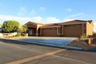 1074 Gleneagles Dr - Photo 1 of 1