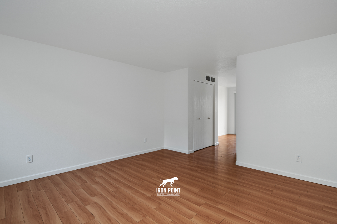 6973 W Maxwell Ln - Photo 2 of 15