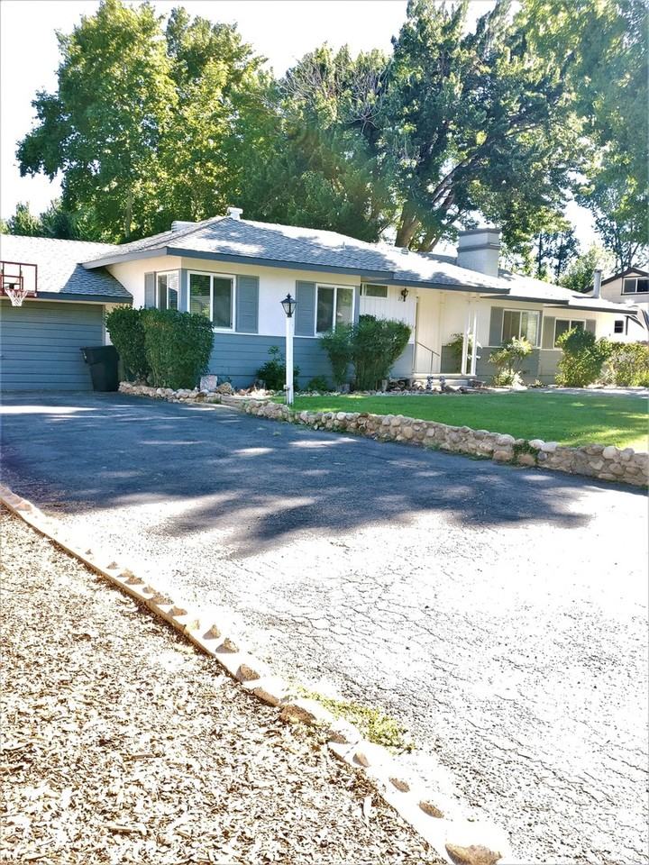 2750 Highland Dr - Photo 2 of 31