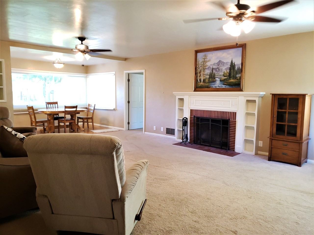 2750 Highland Dr - Photo 3 of 31