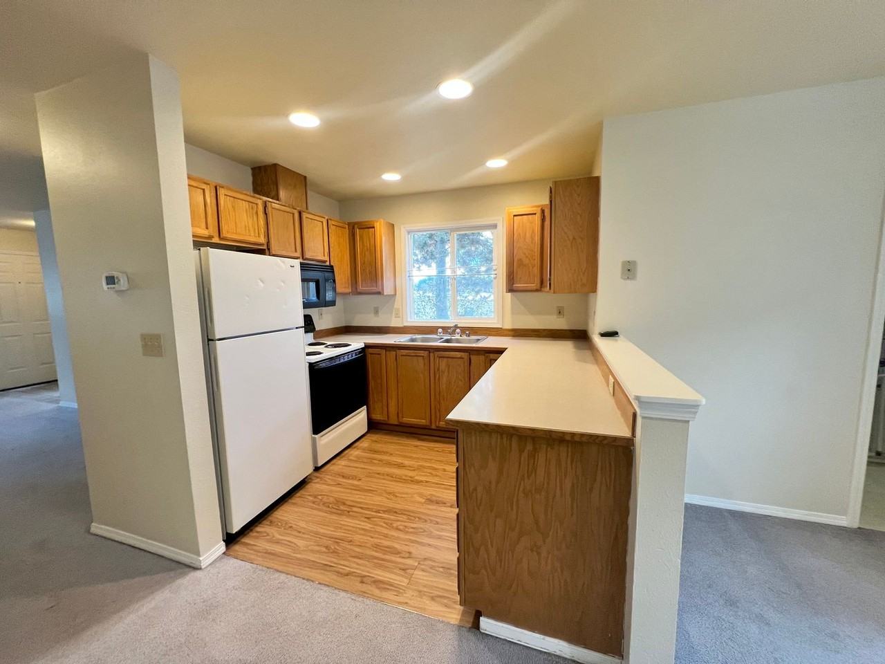 209 E 18th Ave #28 - Photo 4 of 21