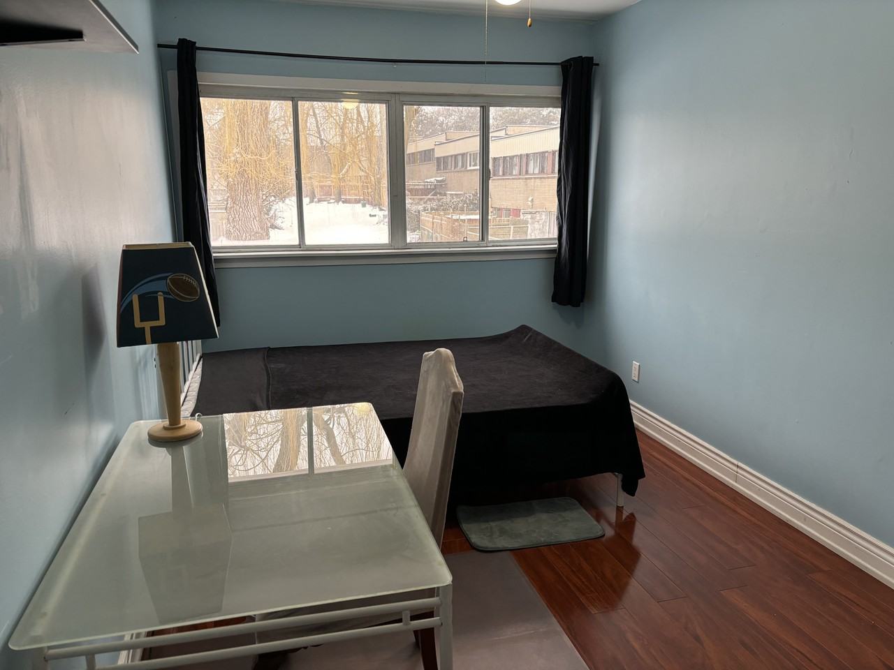 21 London Green Court - Photo 2 of 9