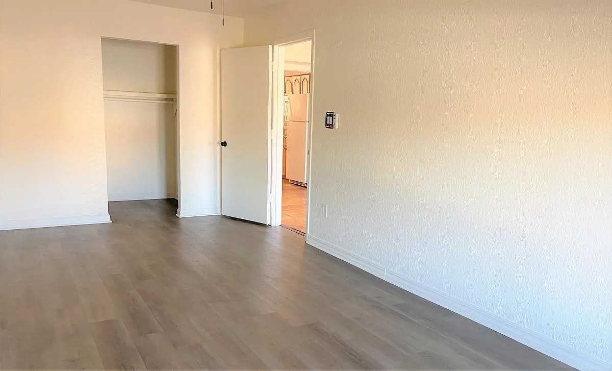 14263 North Fountain Hills Boulevard, Unit 2 - Photo 7 of 15