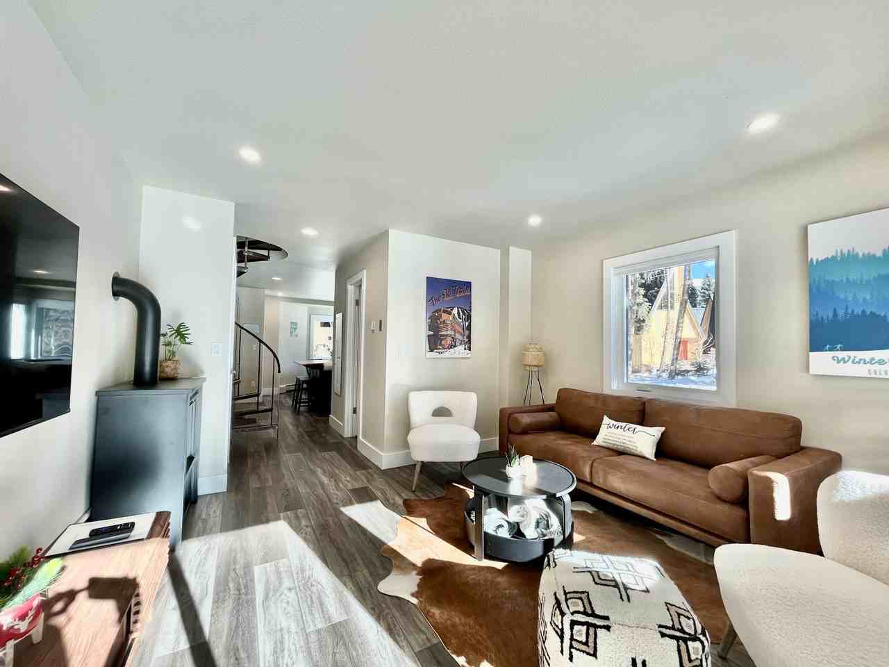 1128 Winter Park Dr #8 - Photo 3 of 27