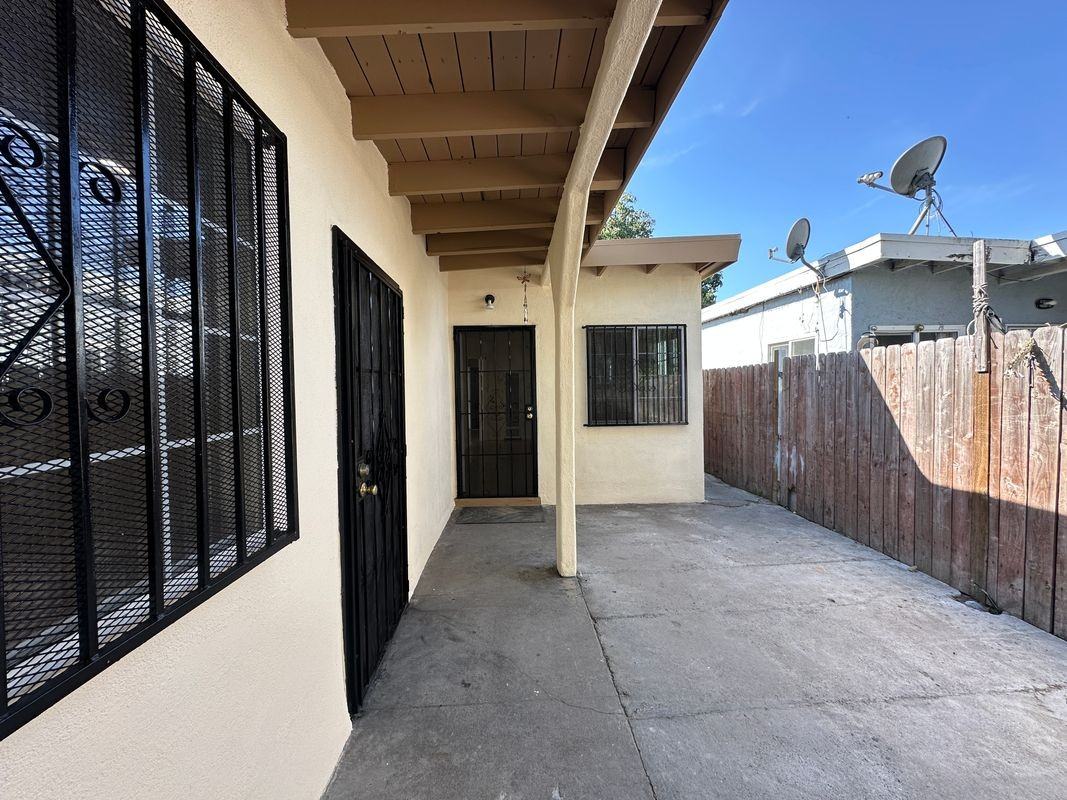 1758 E 111th Pl - Photo 3 of 13