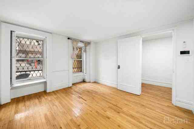 439 West 43rd Street - Photo 3 of 10