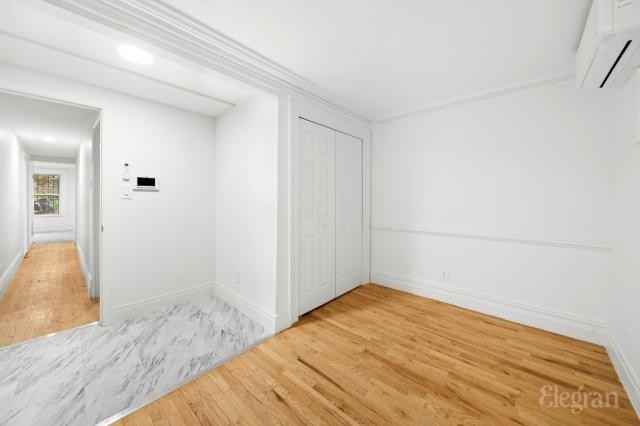 439 West 43rd Street - Photo 4 of 10