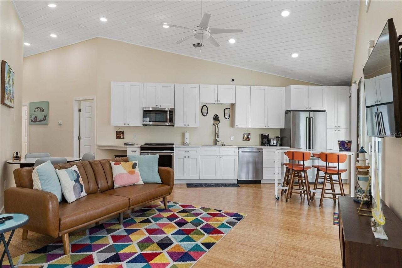 1500 9th Ave N - Photo 5 of 33