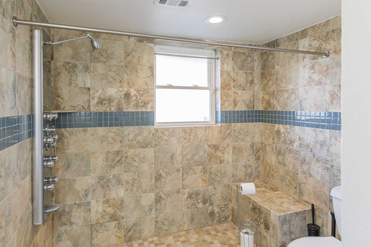 Atlanta Dr - Photo 5 of 23