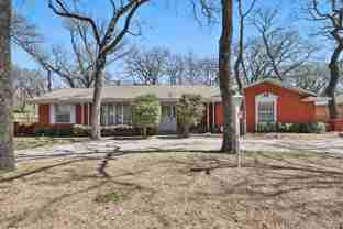 1305 N Fielder Rd - Photo 1 of 1