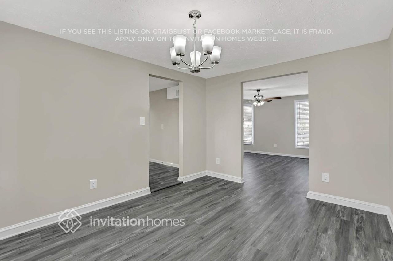 3799 Radcliffe Blvd - Photo 4 of 18