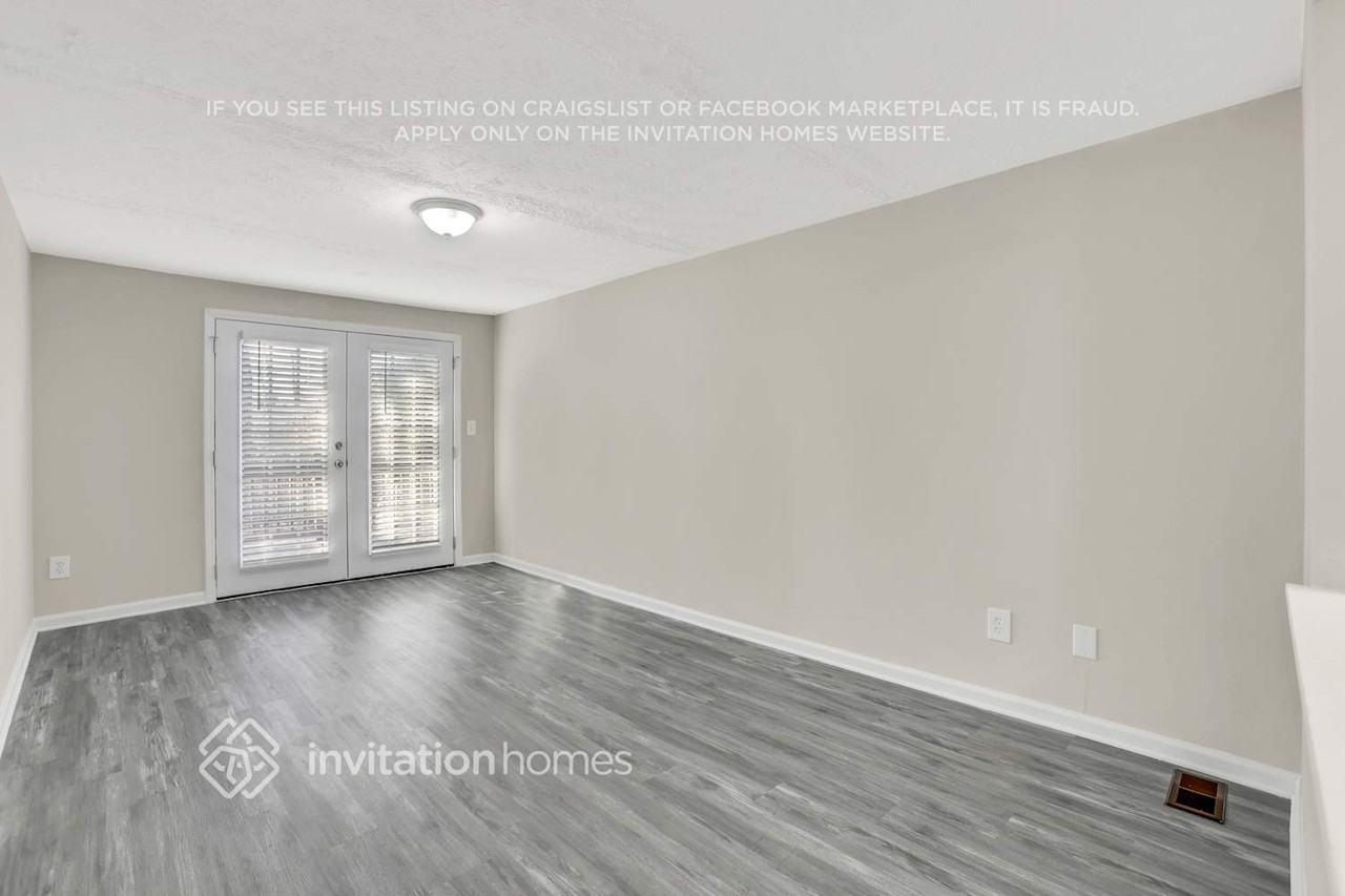 3799 Radcliffe Blvd - Photo 6 of 18