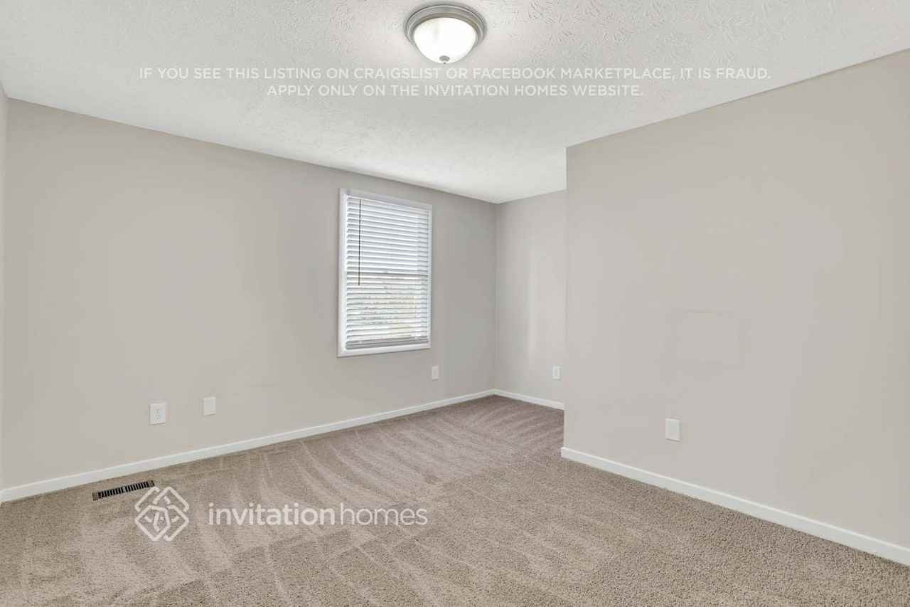 3799 Radcliffe Blvd - Photo 7 of 18