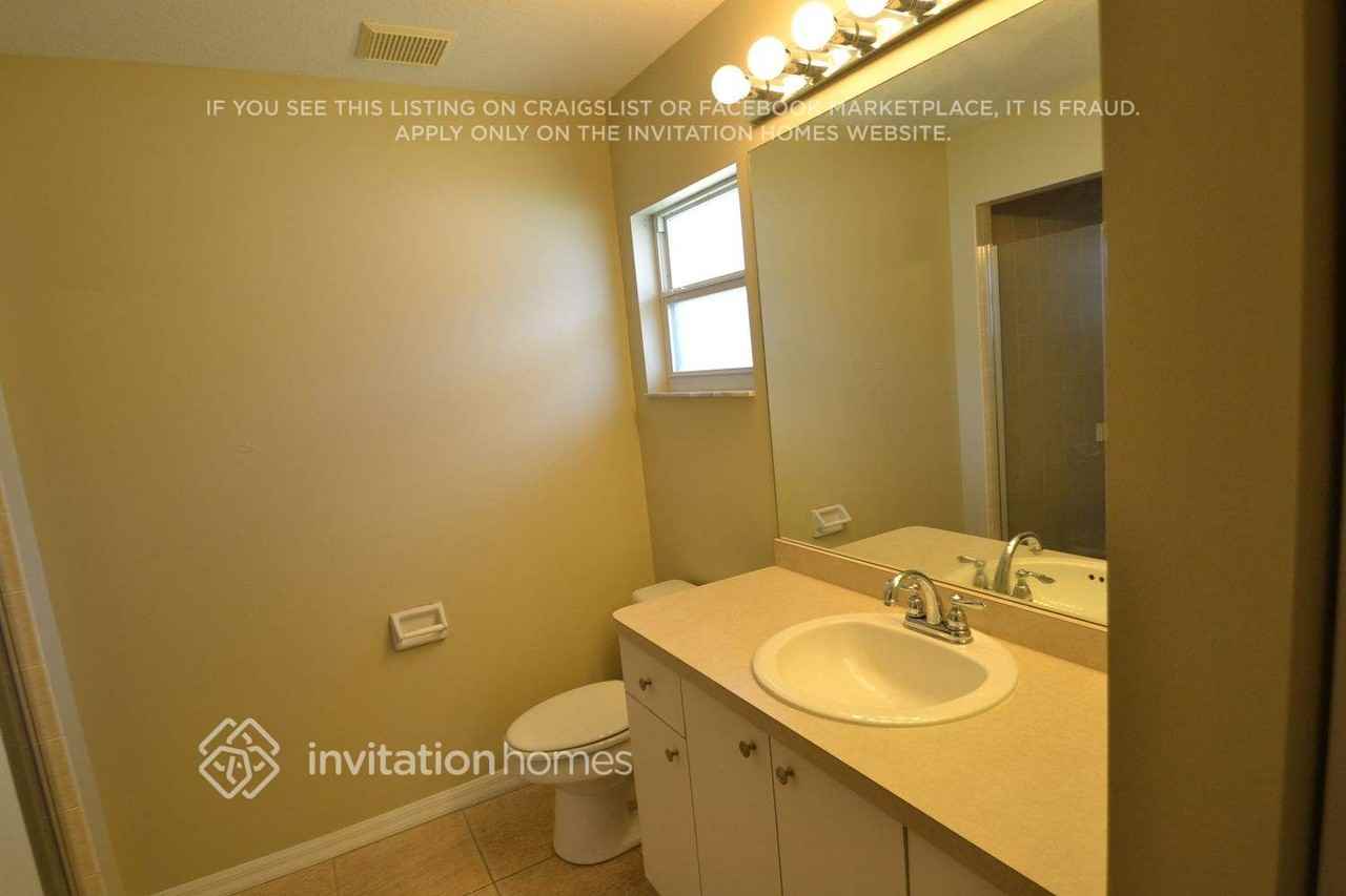 4923 23rd St E - Photo 7 of 11