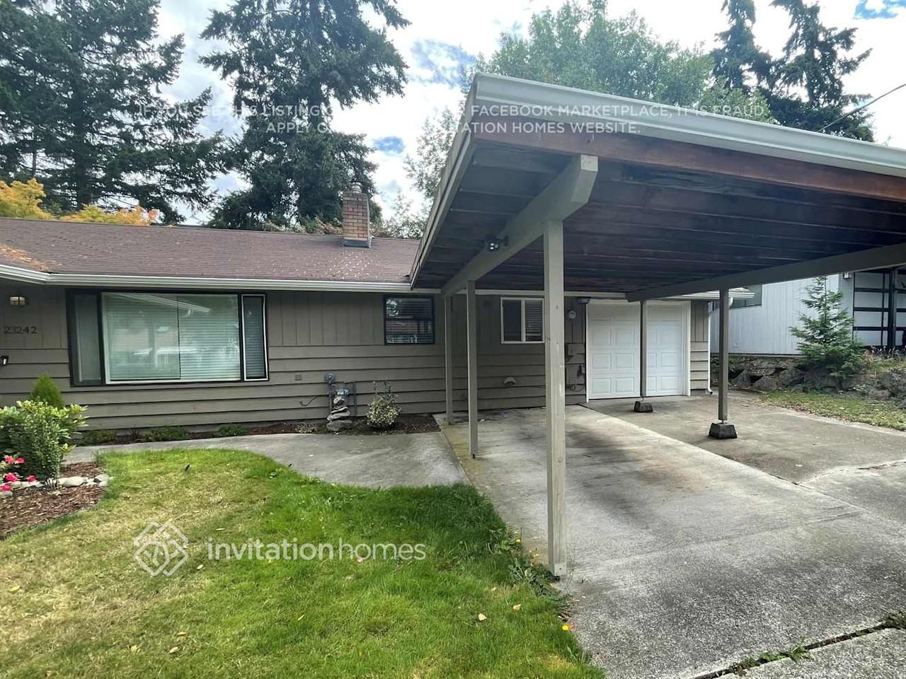 23242 28th Ave S - Photo 3 of 20