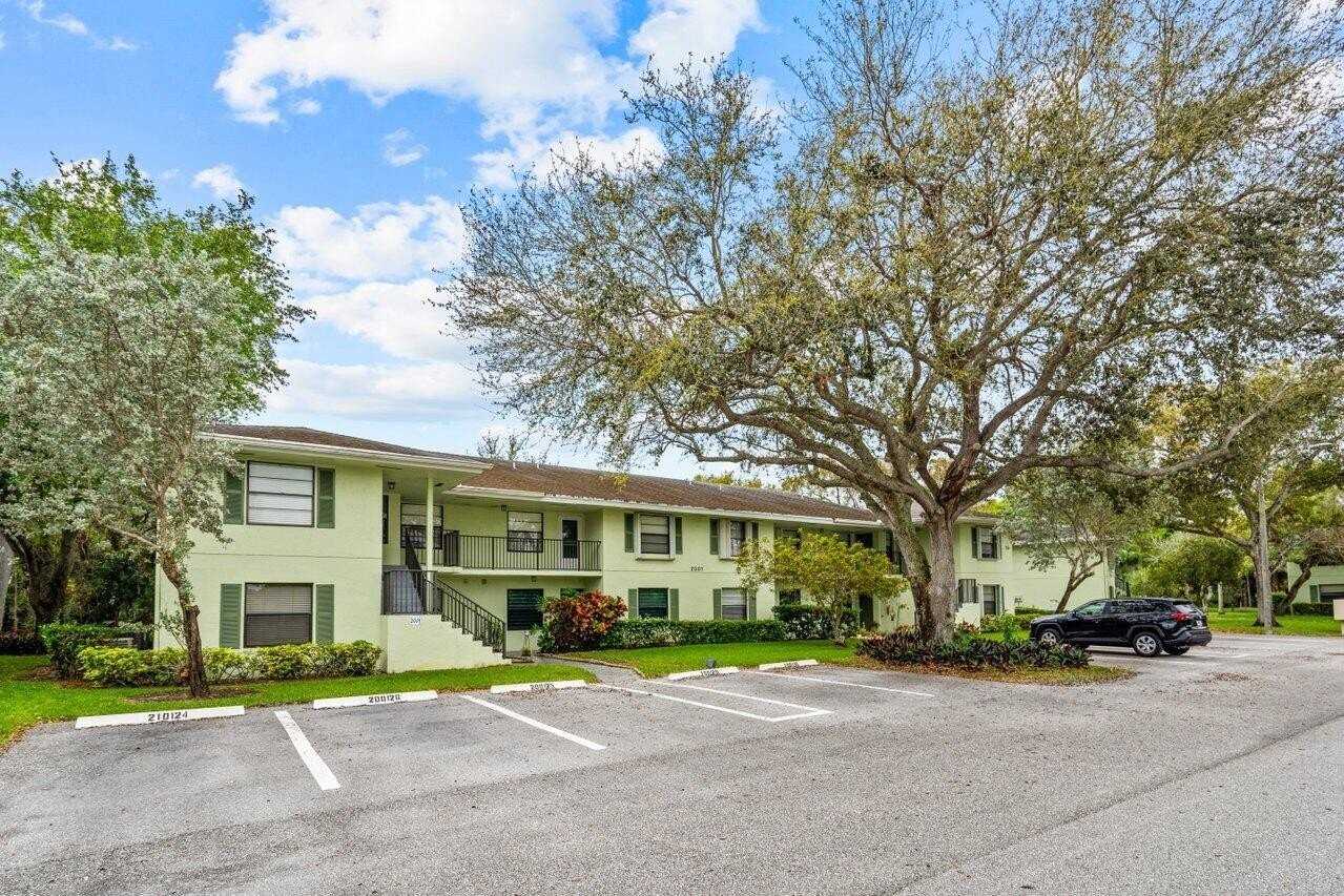 2001 Sabal Ridge Ct #A - Photo 2 of 49