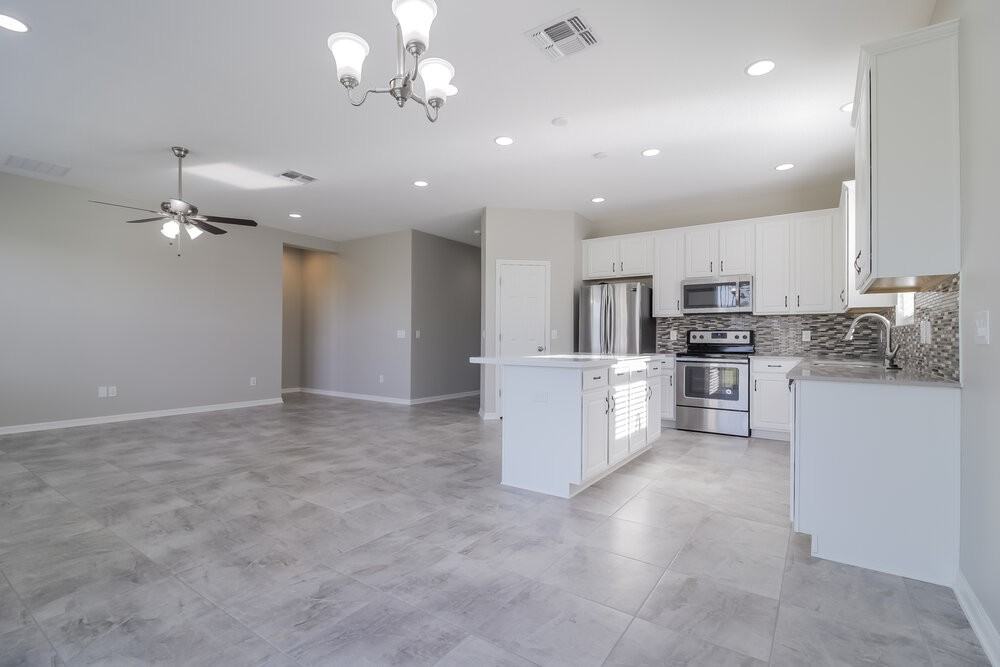 3809 San Isidro Cir - Photo 4 of 16