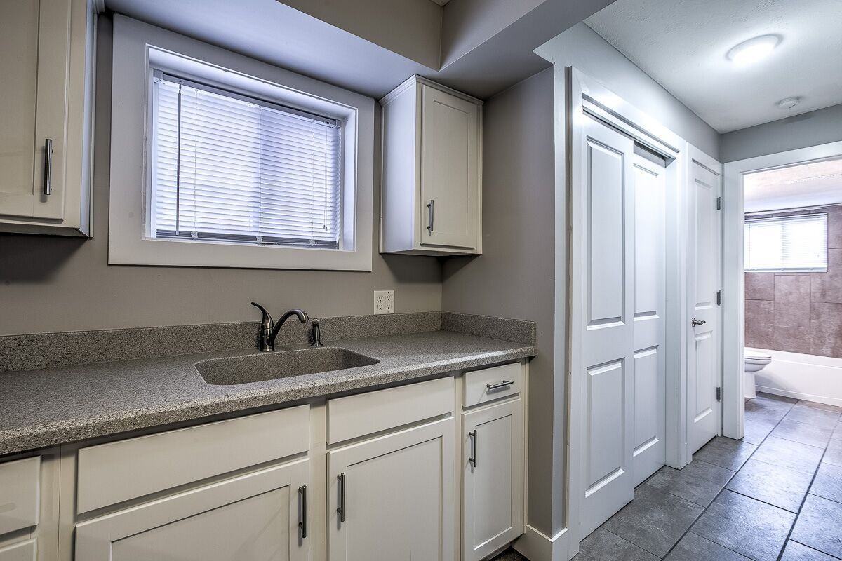 Eleanor - Photo 4 of 21