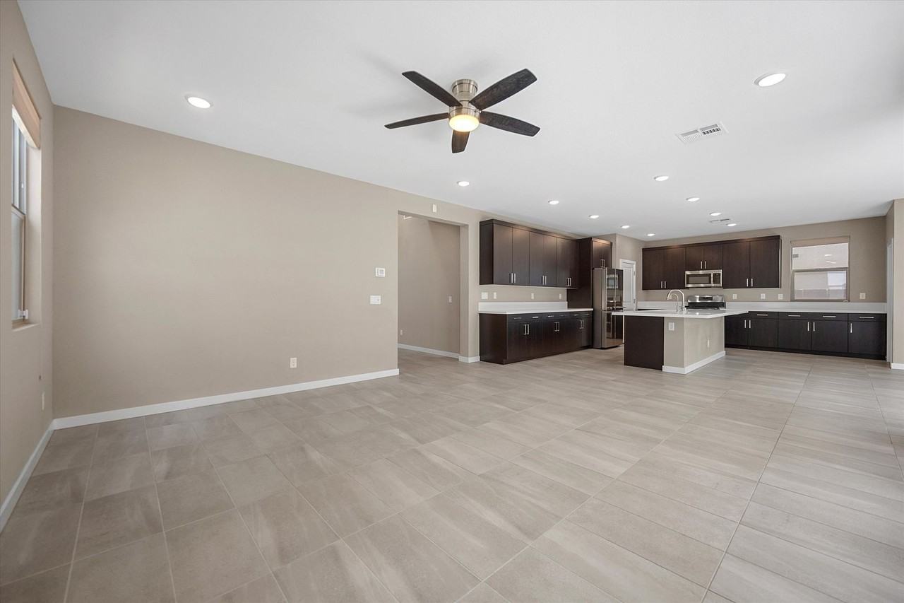 537 Monarch Ridge Ct - Photo 5 of 31