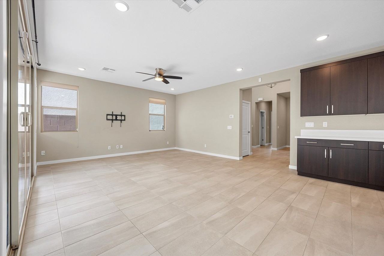 537 Monarch Ridge Ct - Photo 6 of 31