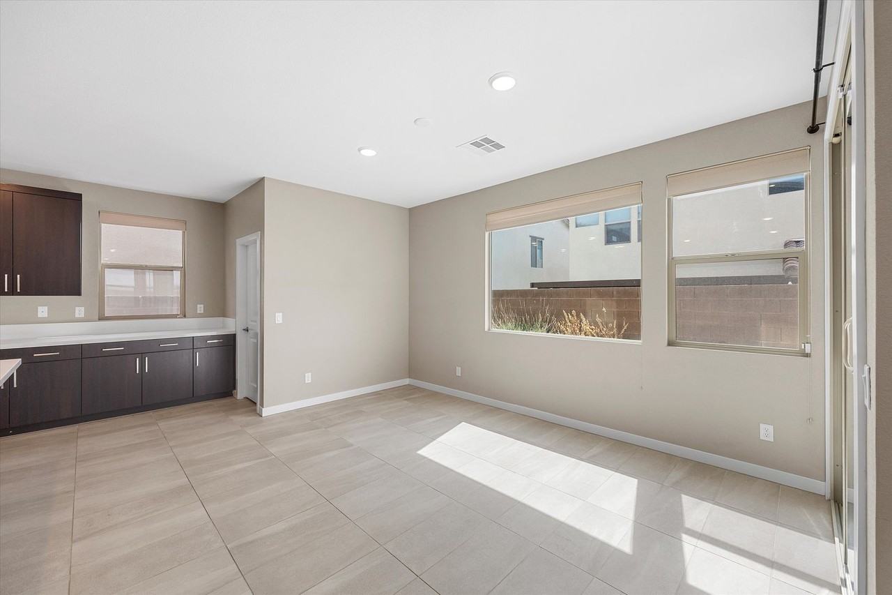 537 Monarch Ridge Ct - Photo 7 of 31