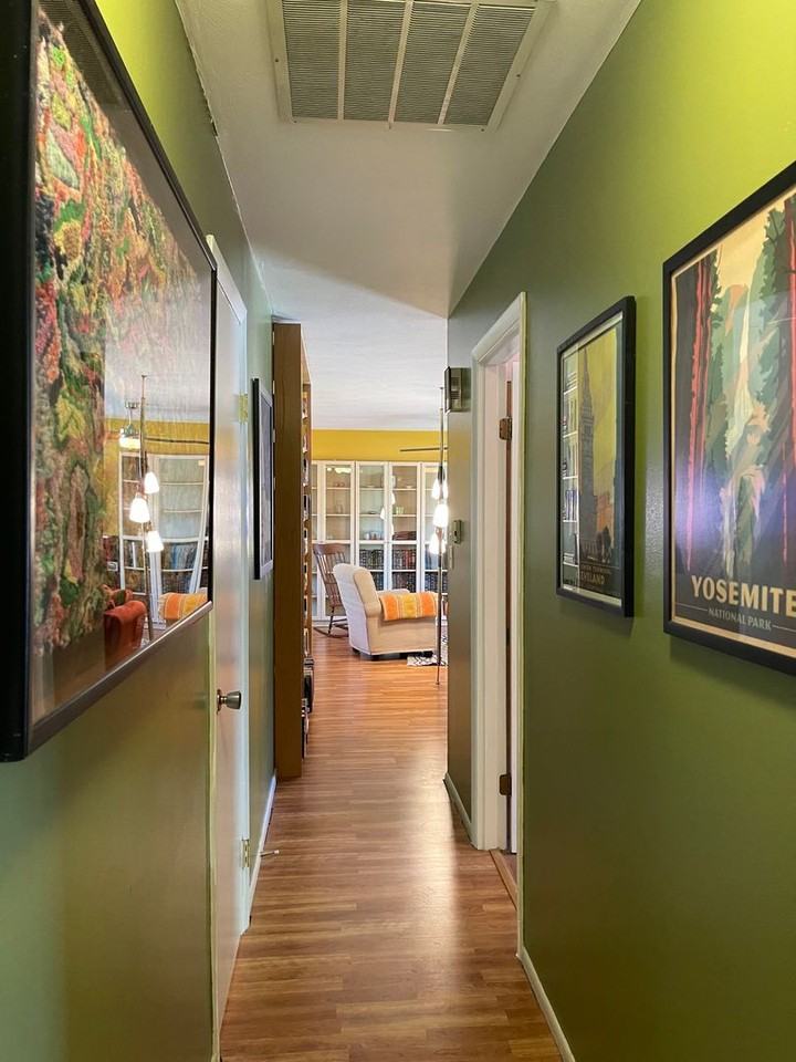 166 Prophet Dr - Photo 7 of 12