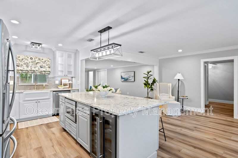 3415 S Belcher Dr - Photo 2 of 26