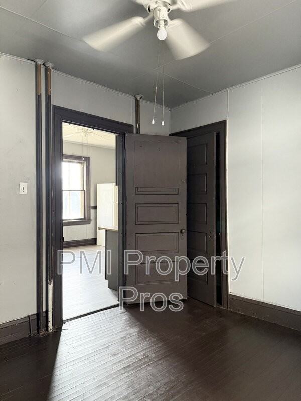 2749 N 25th St - Photo 3 of 12