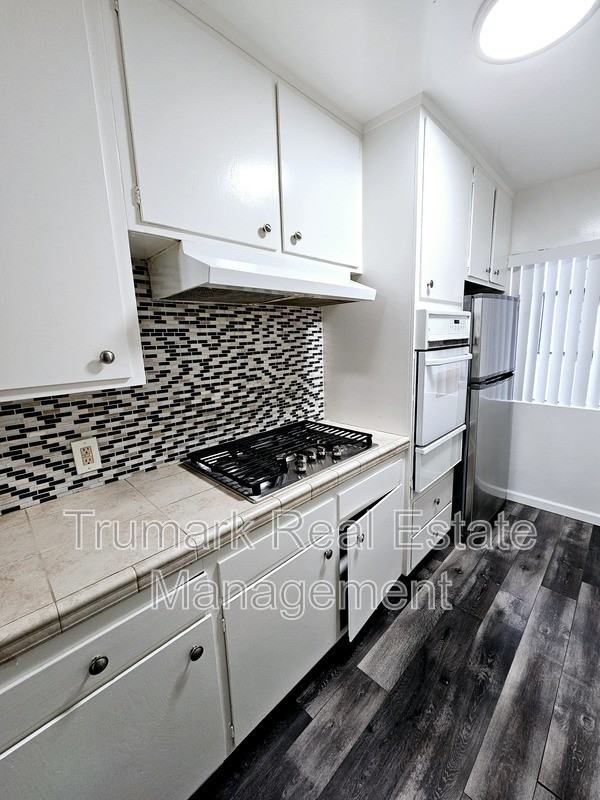 621 W California Ave #2 - Photo 2 of 15