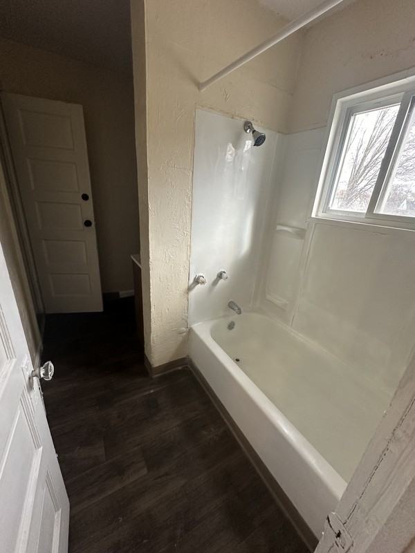 3403 W 46th St - Photo 3 of 11