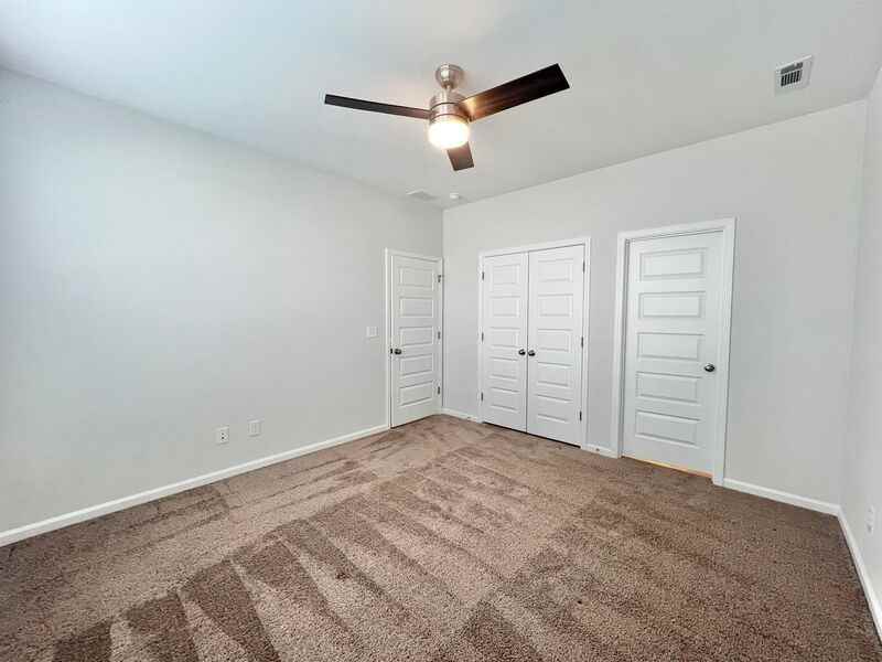 109 Hickory Plains Rd - Photo 4 of 33