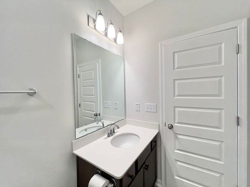 109 Hickory Plains Rd - Photo 5 of 33