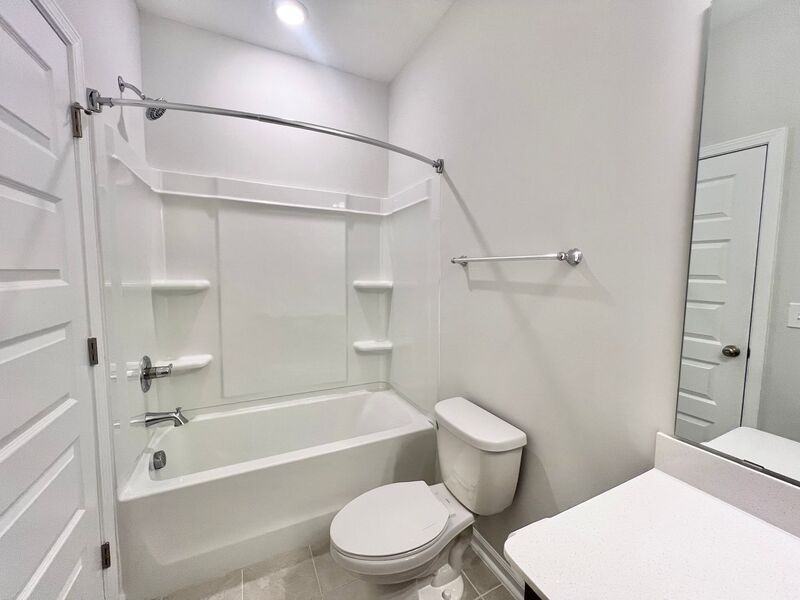 109 Hickory Plains Rd - Photo 6 of 33
