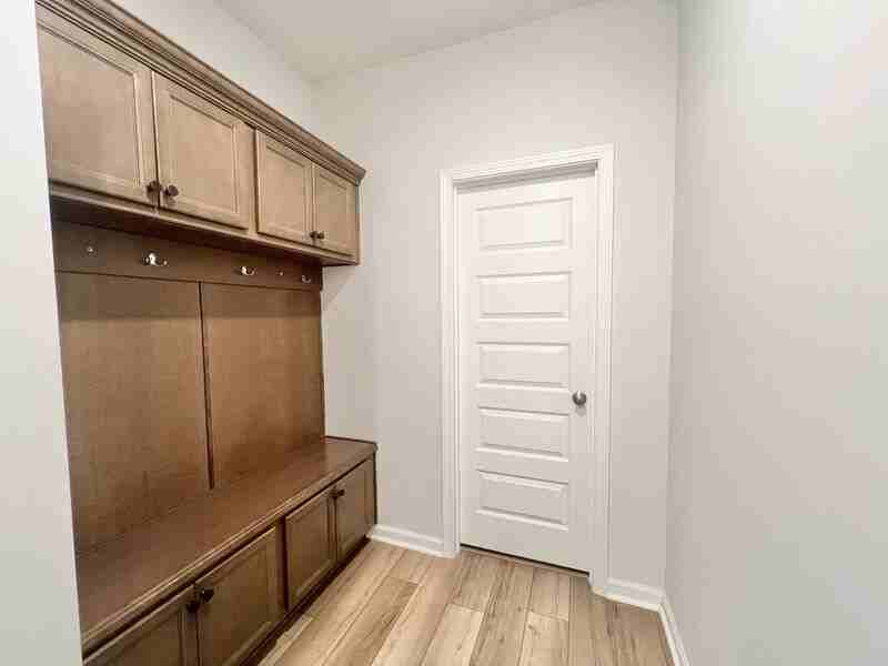 109 Hickory Plains Rd - Photo 7 of 33