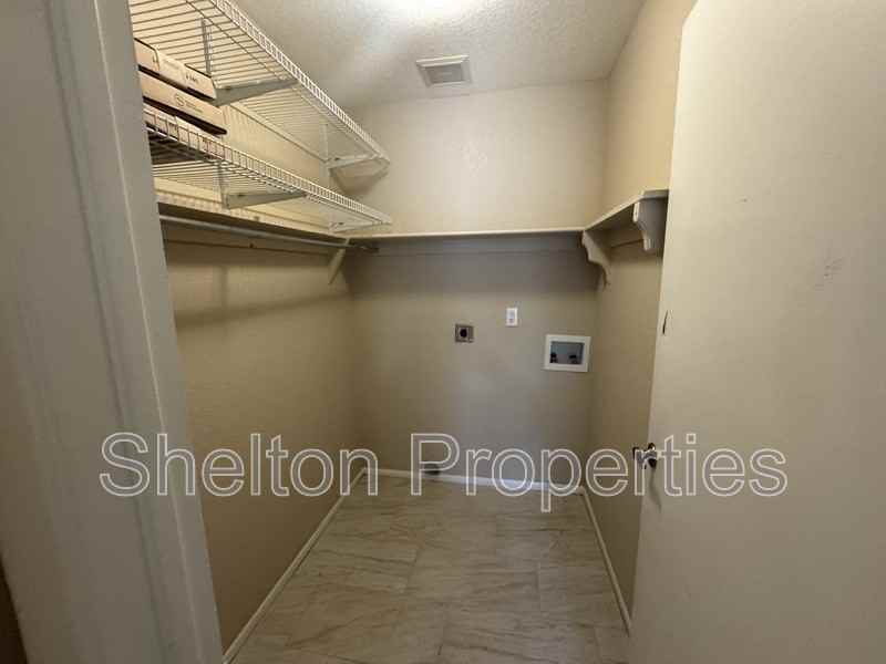 7328 W Cherry Hills Dr - Photo 5 of 17