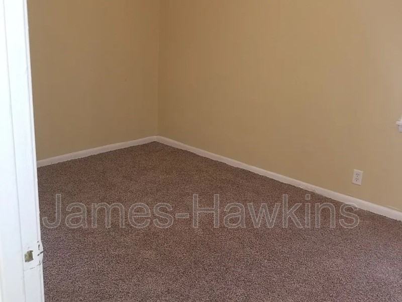 622 6Th Street Montgomery Al - Photo 3 of 10