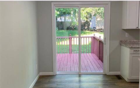 641 Salisbury Park Dr - Photo 6 of 18