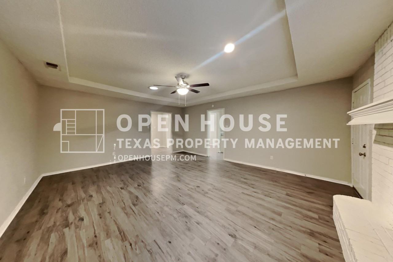 5528 Misty Meadow Dr - Photo 3 of 22