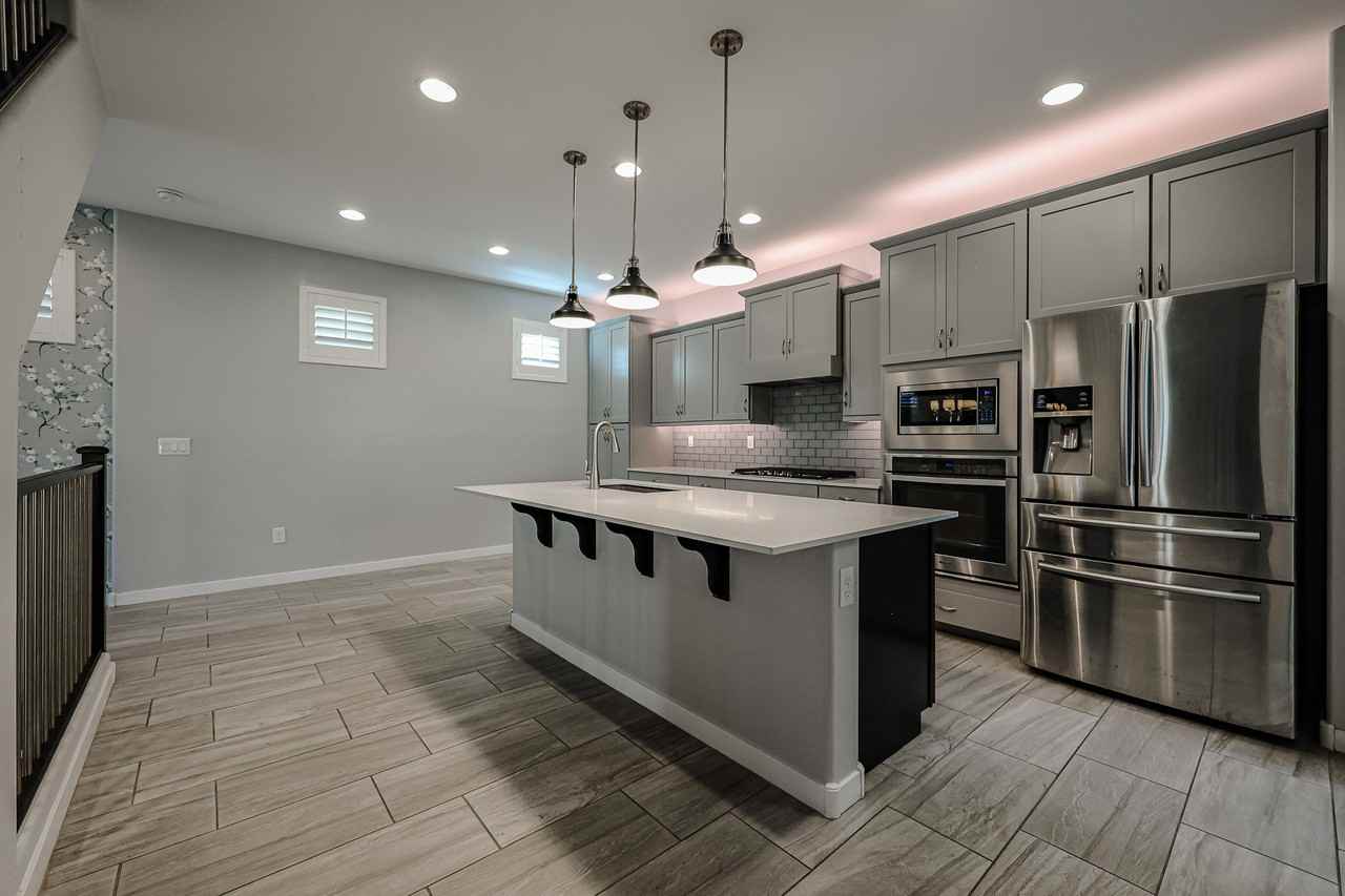 7067 W Jasper Dr - Photo 6 of 50