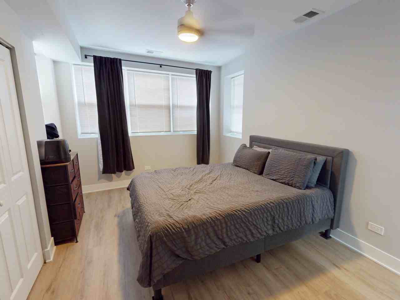 1857 N Whipple St #G - Photo 3 of 14