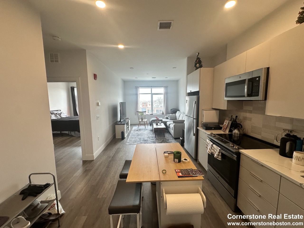 Dorchester Ave #509 - Photo 2 of 9
