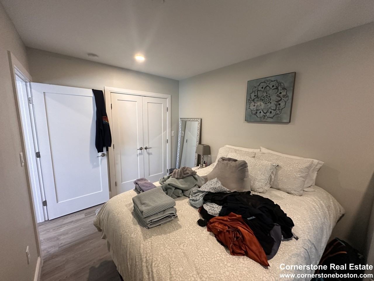 Old Colony Ave #407 - Photo 2 of 9