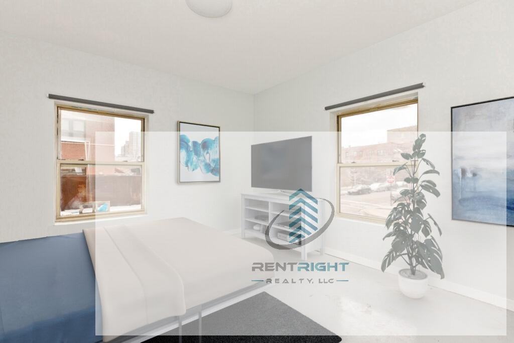 4700 North Racine Avenue #202 - Photo 4 of 8