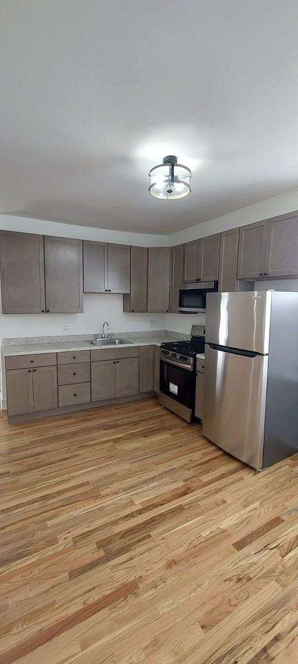 Harding / Potomac Building - Photo 3 of 16