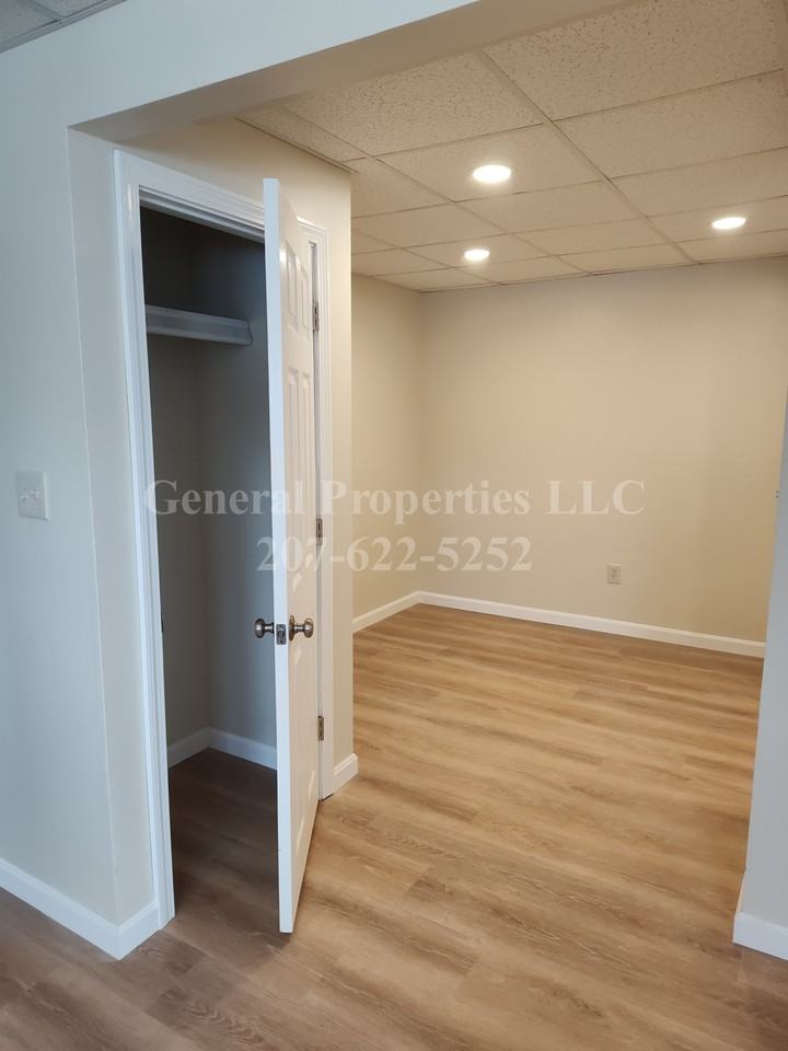 592 Riverside Drive - Photo 2 of 11