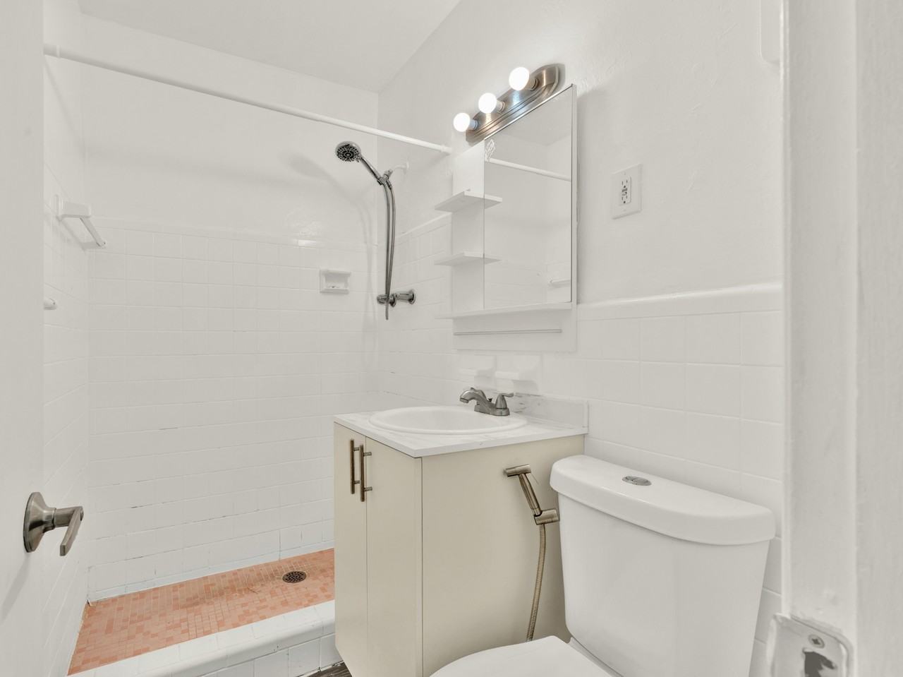 426 Santander Ave. - Photo 6 of 11