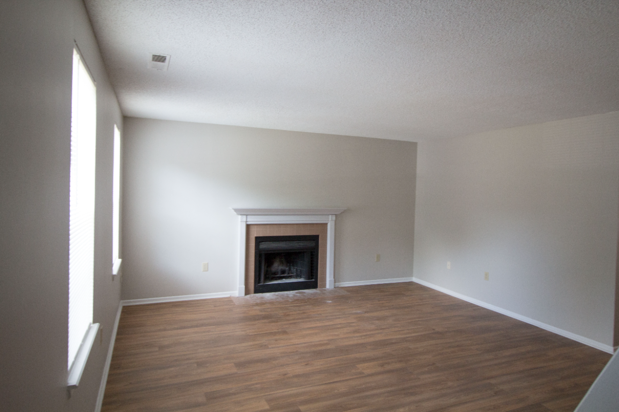 1202 Hulon Circle - Photo 2 of 8