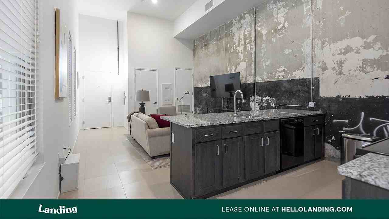 99 S Front St - Photo 3 of 50