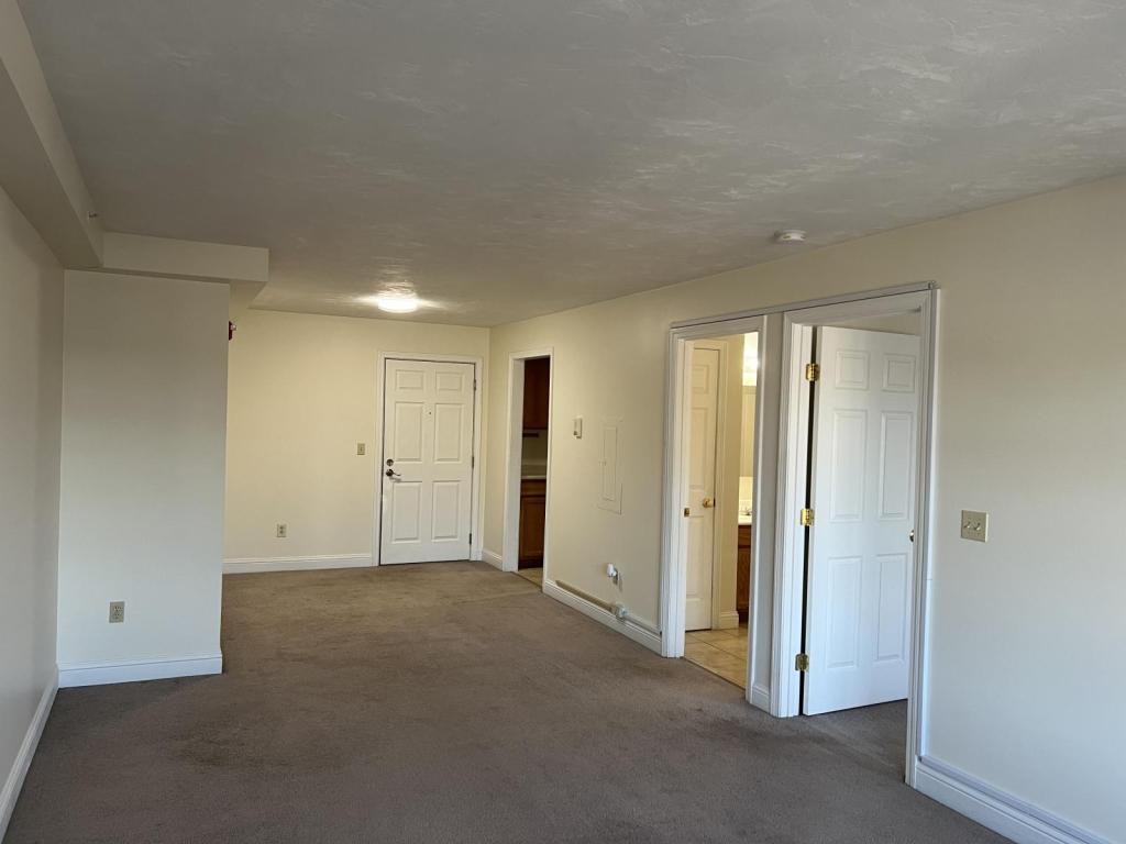 12 Pratt St #306 - Photo 7 of 16